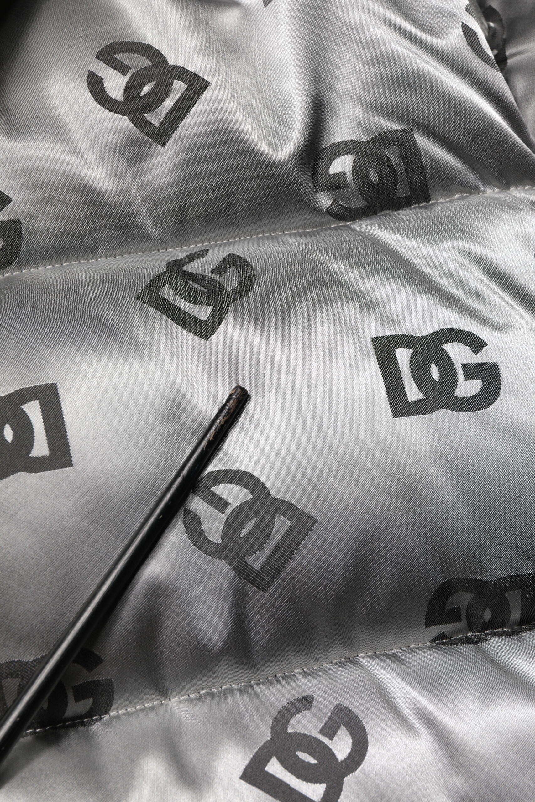 Dolce & Gabbana Silver Logo Full Zip Hooded Quilted Jacket | Regal Royce