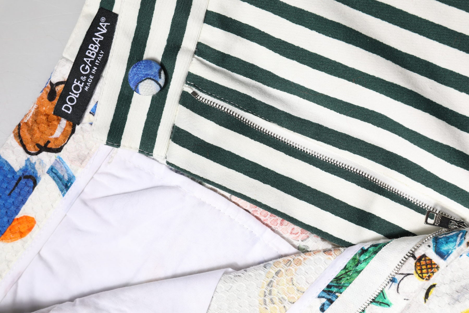 Dolce & Gabbana Multicolor Majolica Print High Waist Shorts | Regal Royce