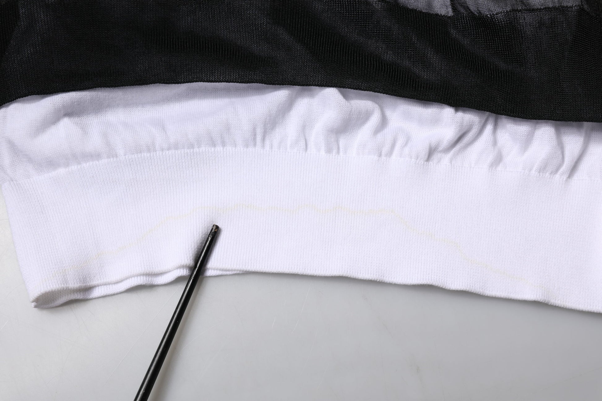 Dolce & Gabbana Black White Logo Knitted Pullover Sweater