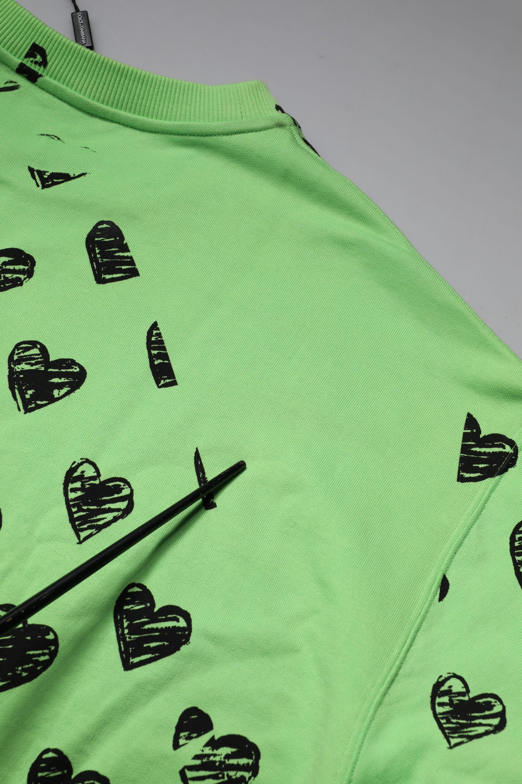 Dolce & Gabbana Green Heart Print Crew Neck Pullover Sweater | Regal Royce