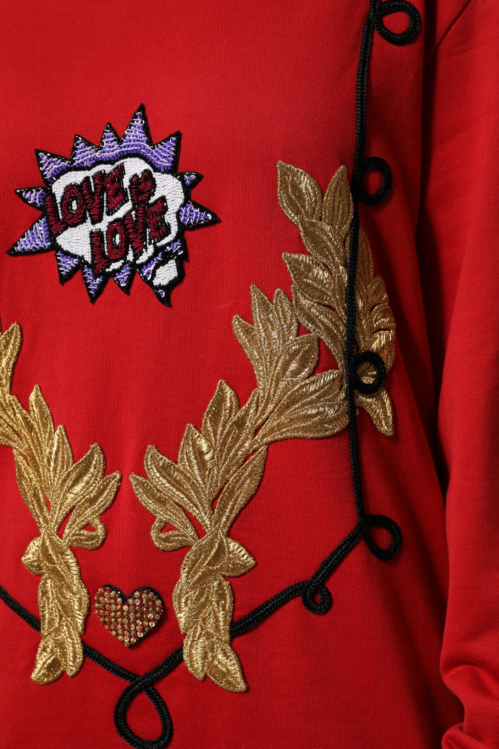 Dolce & Gabbana Red Cotton Queen Sequined Pullover Sweater | Regal Royce