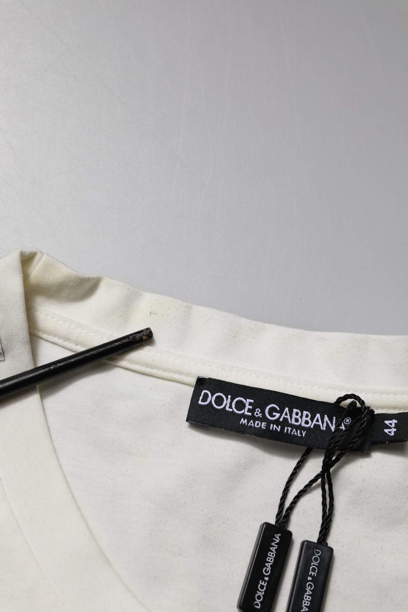 Dolce & Gabbana White Cotton Logo Bandana Print T-shirt | Regal Royce