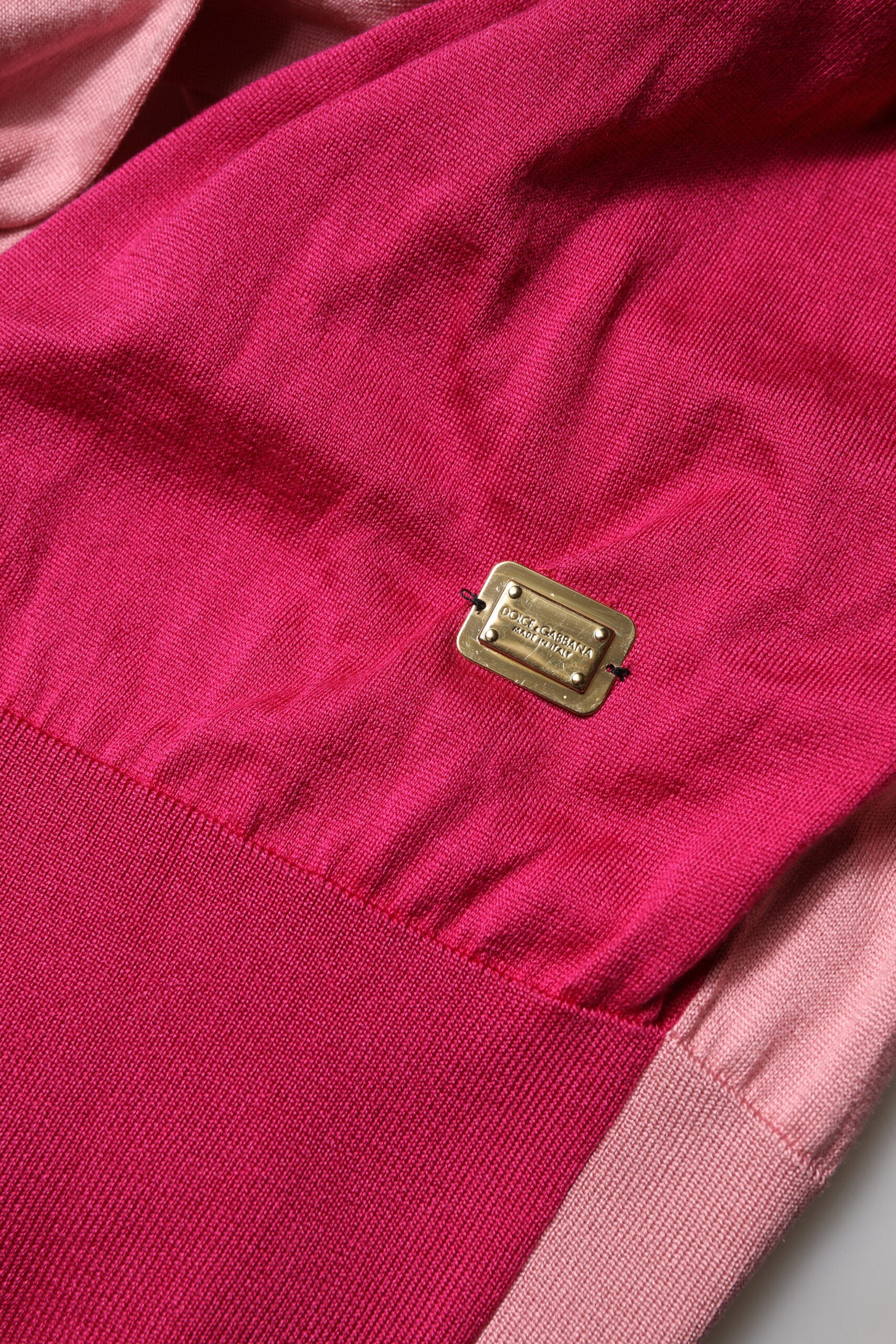 Dolce & Gabbana Pink Short Sleeves Buttoned Ascot Collar Top | Regal Royce