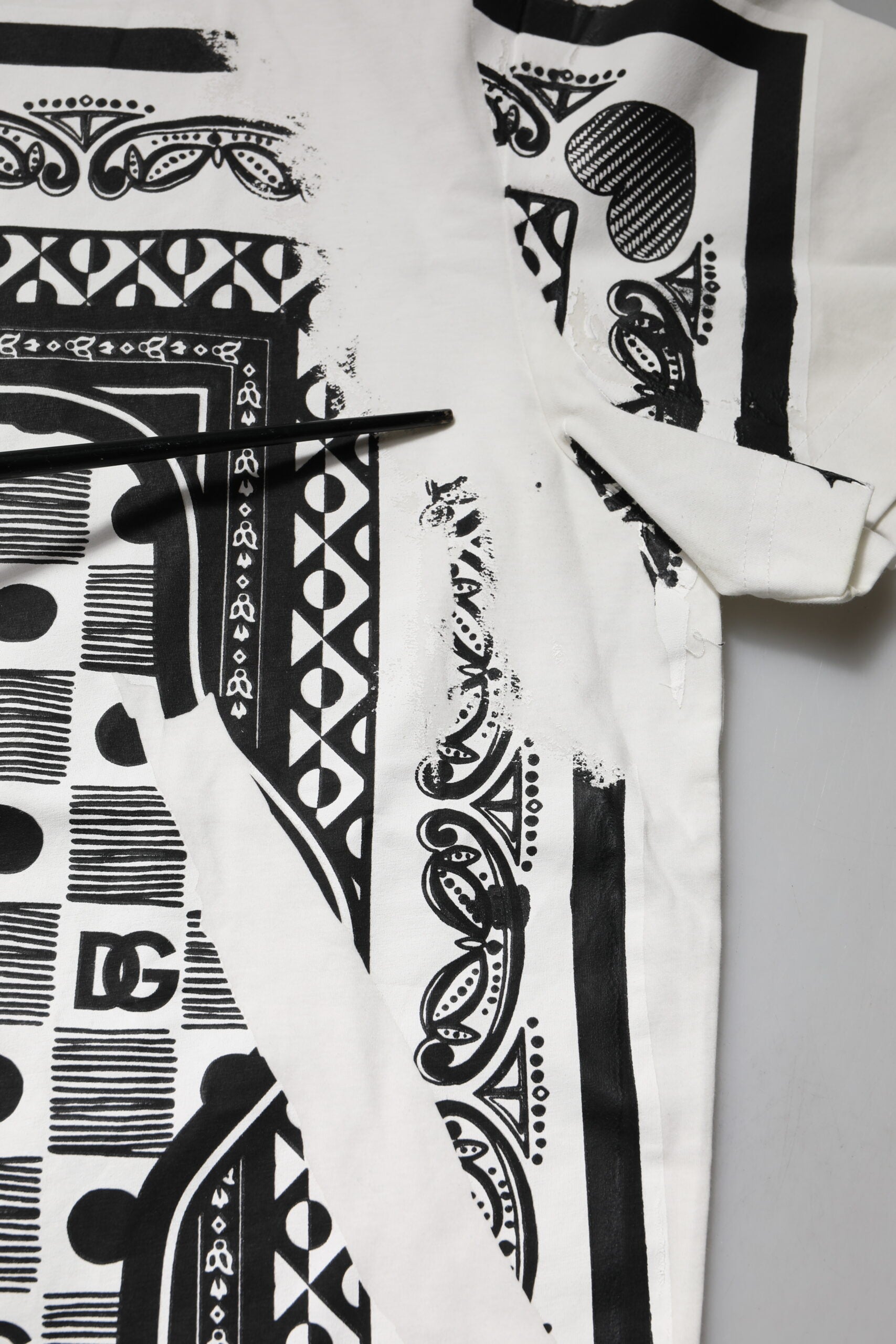 Dolce & Gabbana White Bandana Cotton Men Crew Neck T-shirt | Regal Royce