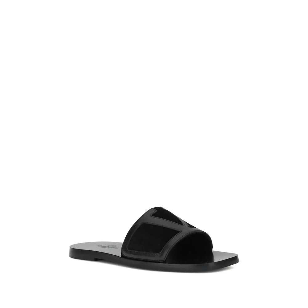Valentino Garavani Black Calf Leather Bos Taurus Flat Sandals | Regal Royce