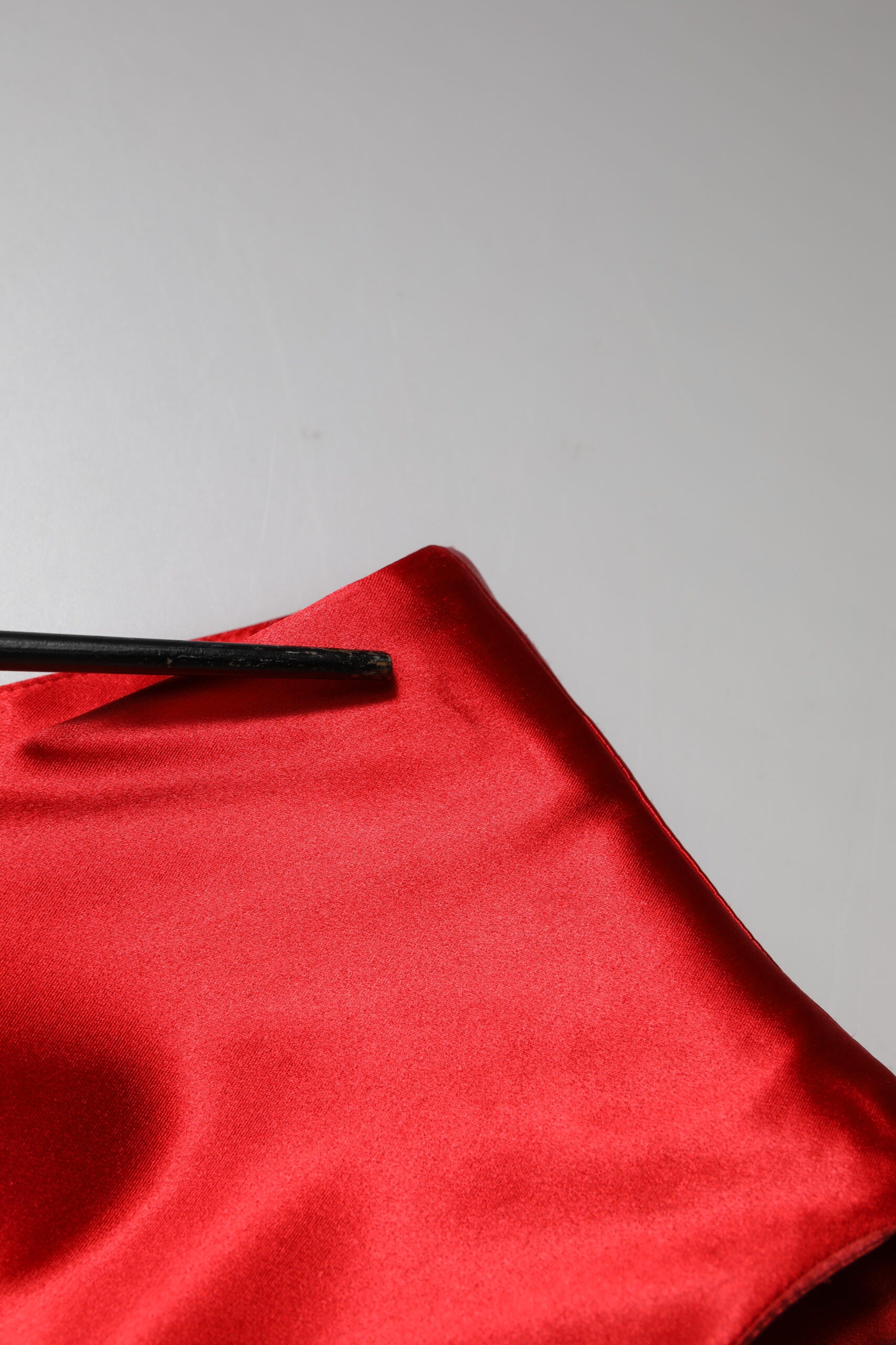 Dolce & Gabbana Red Acetate Sleeveless Sheath Midi Dress | Regal Royce