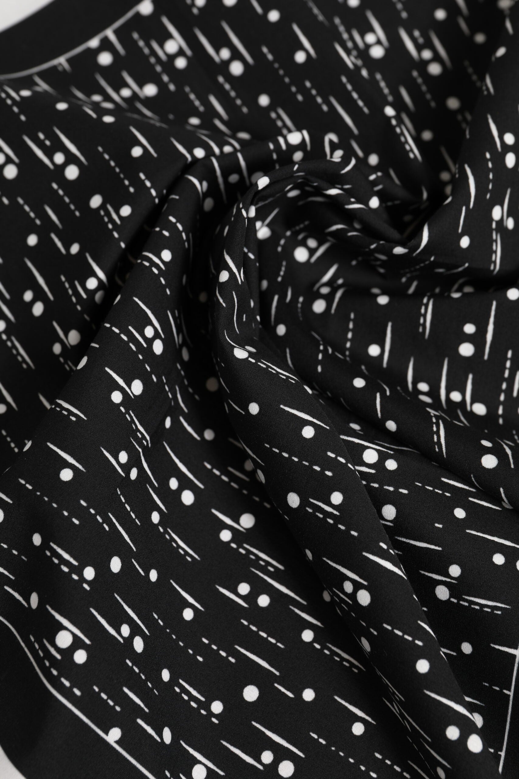 Dolce & Gabbana Black White Printed Square Foulard Scarf | Regal Royce