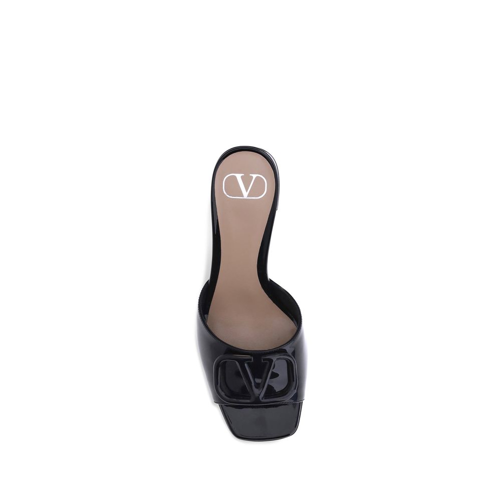 Valentino Garavani Black Calf Leather Bos Taurus Flat Sandals | Regal Royce