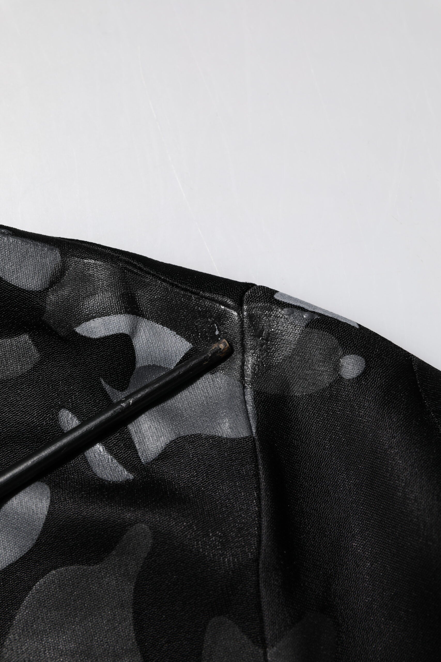 Dolce & Gabbana Black Camouflage Pullover Sweatshirt Sweater | Regal Royce