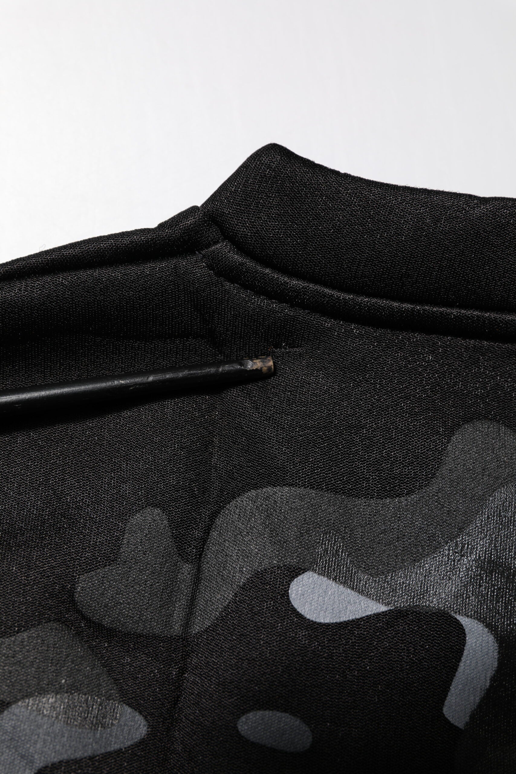 Dolce & Gabbana Black Camouflage Pullover Sweatshirt Sweater | Regal Royce