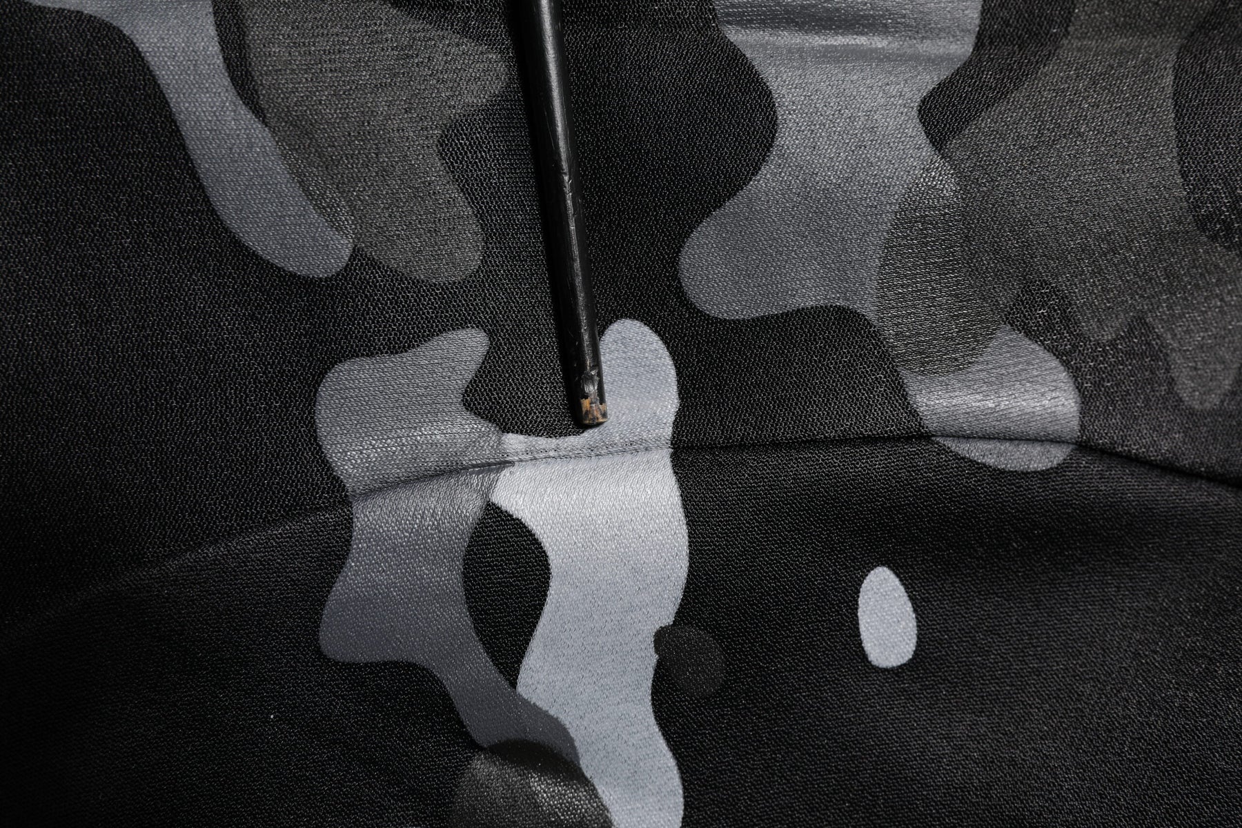 Dolce & Gabbana Black Camouflage Pullover Sweatshirt Sweater | Regal Royce