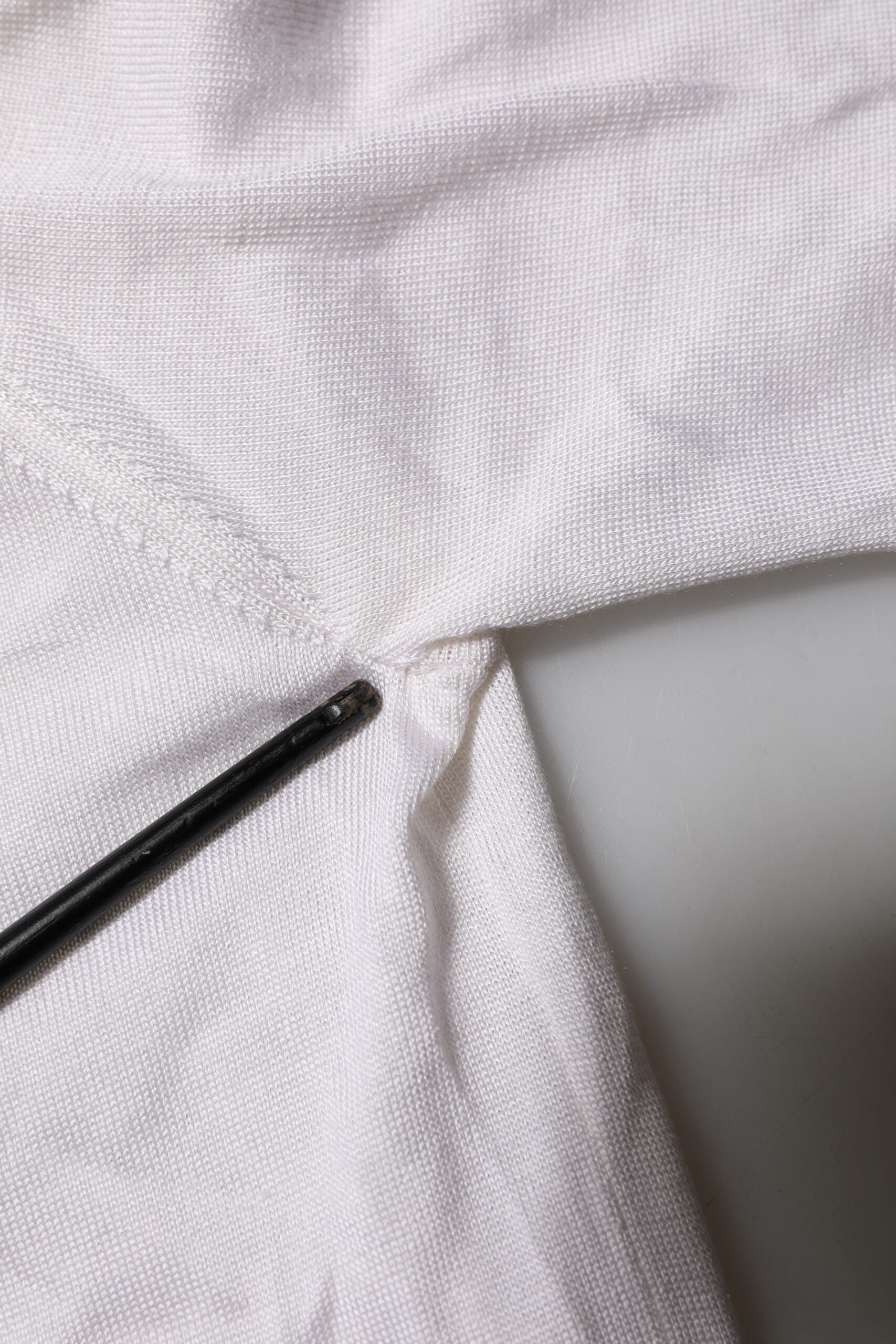 Dolce & Gabbana White Silk Short Sleeves Men Henley T-shirt