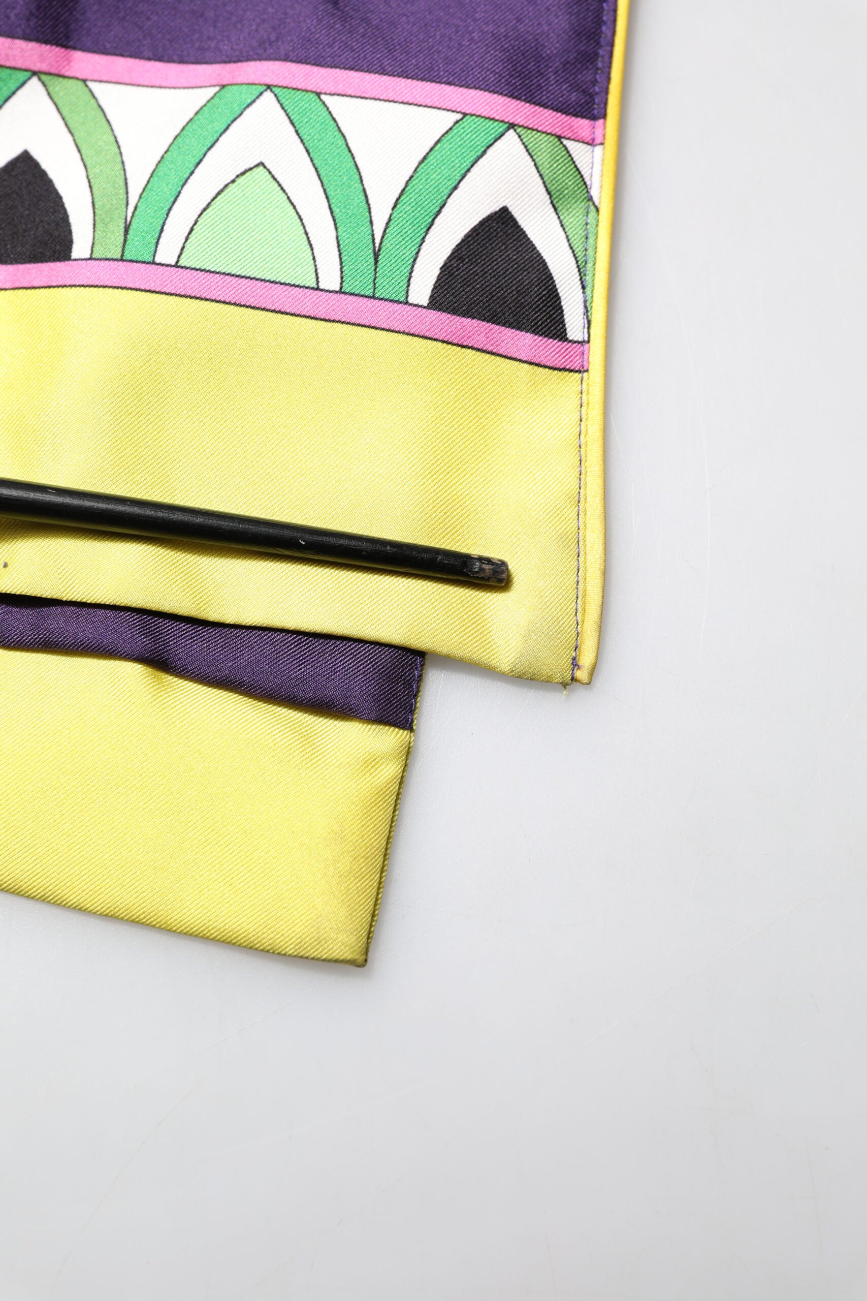 Dolce & Gabbana Blue Floral Print Silk Long Sleeves Wrap Robe | Regal Royce