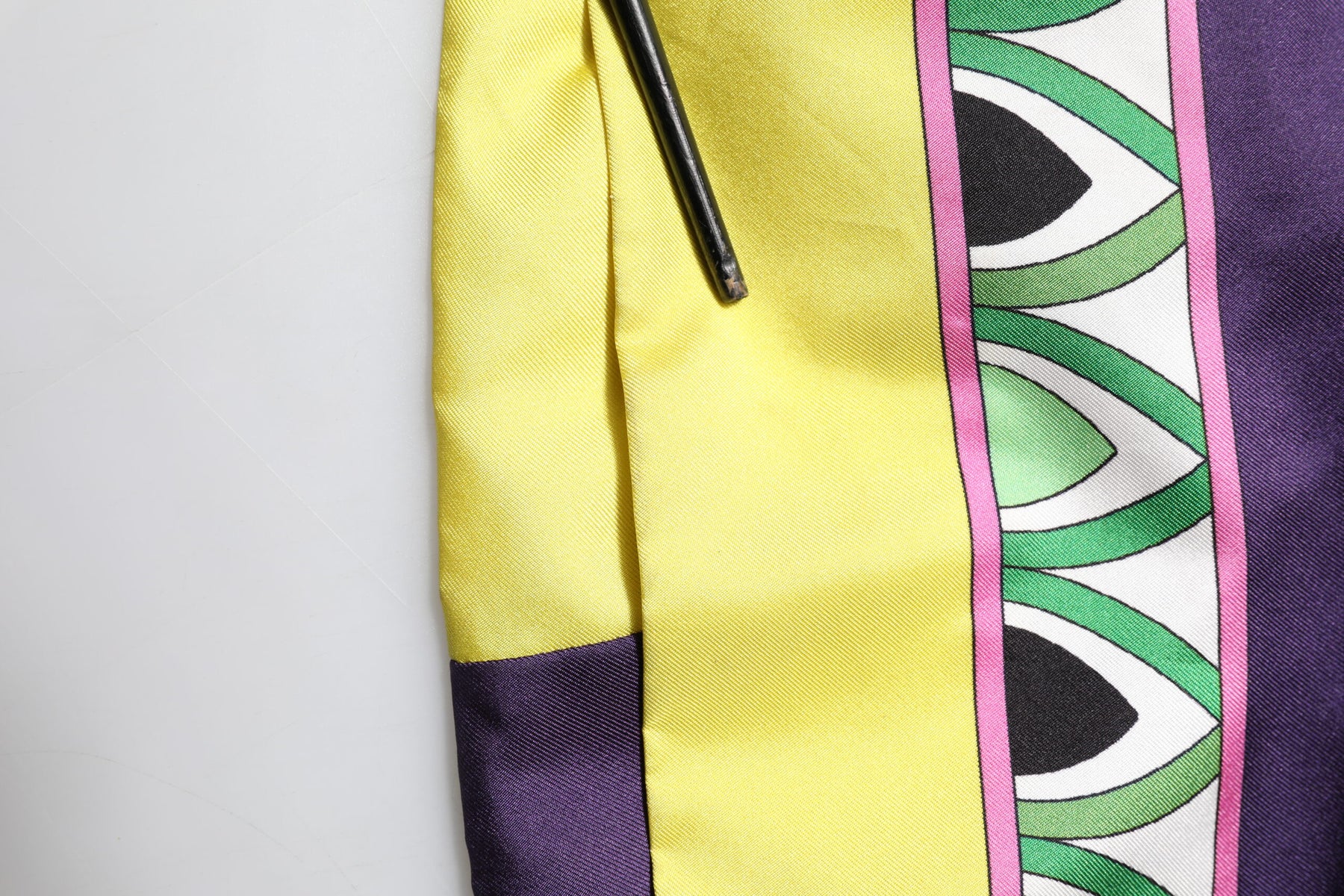 Dolce & Gabbana Blue Floral Print Silk Long Sleeves Wrap Robe | Regal Royce