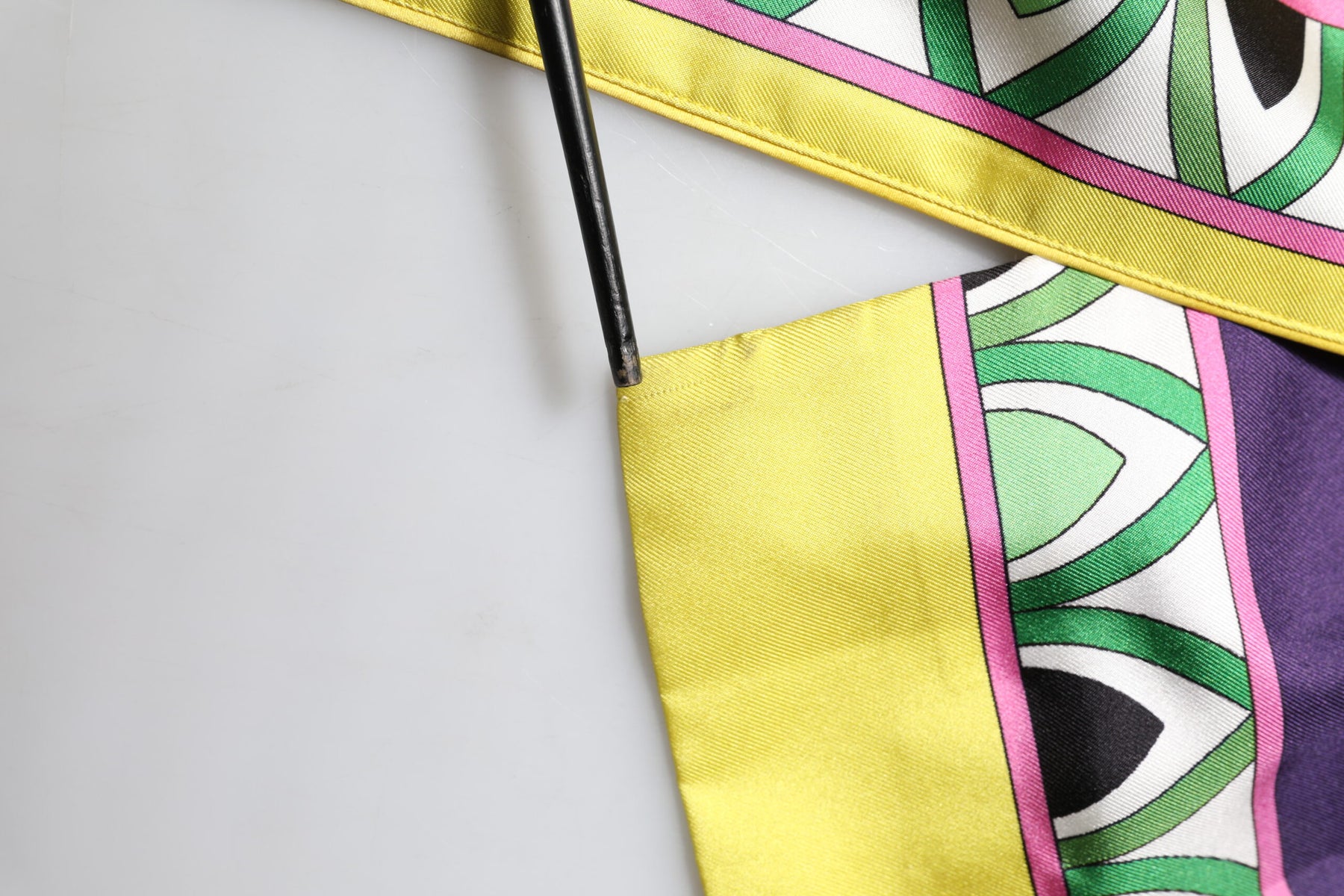 Dolce & Gabbana Blue Floral Print Silk Long Sleeves Wrap Robe | Regal Royce