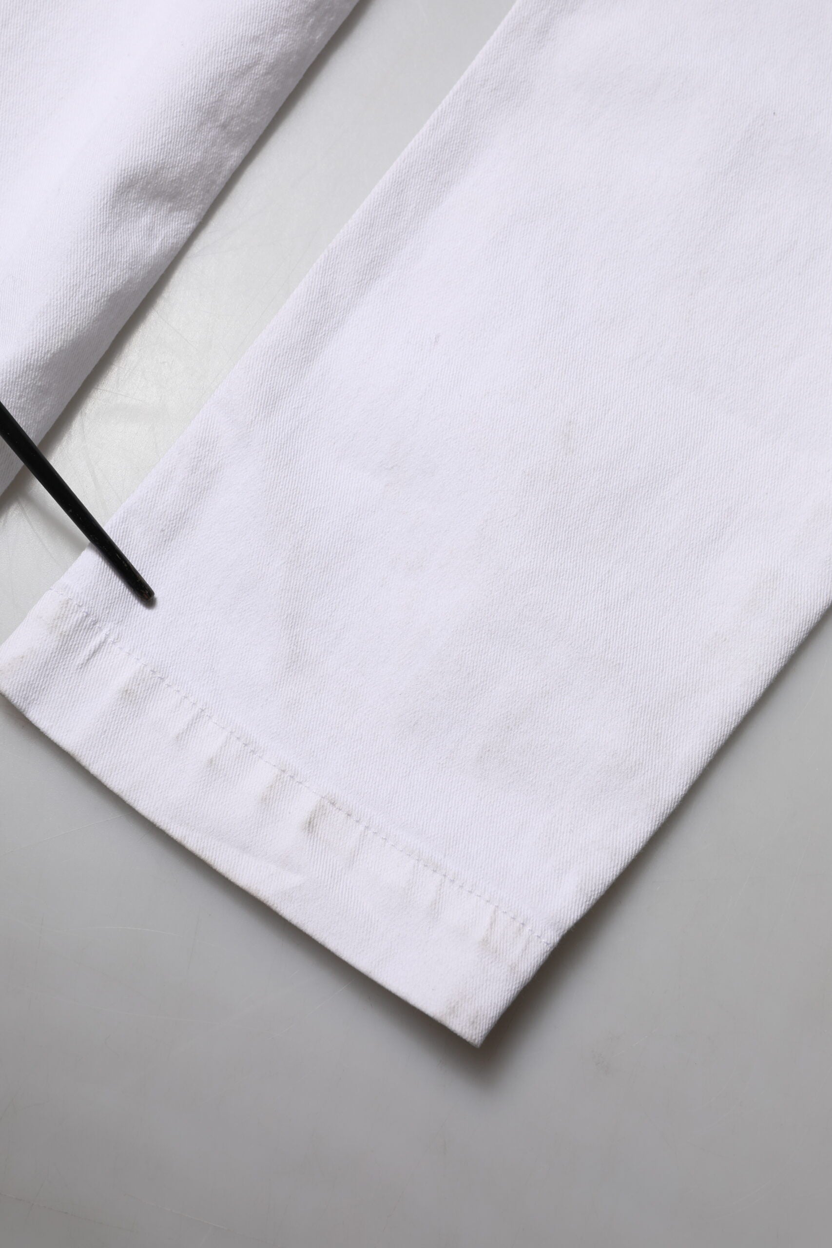 Dolce & Gabbana White Floral Embroidery GIRLY Denim Jeans | Regal Royce