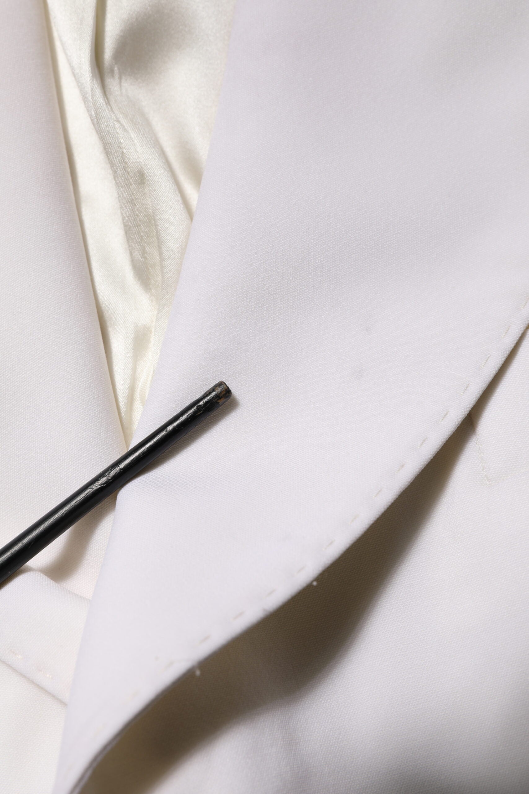 Dolce & Gabbana White Wool Single Breasted Women Coat Jacket | Regal Royce