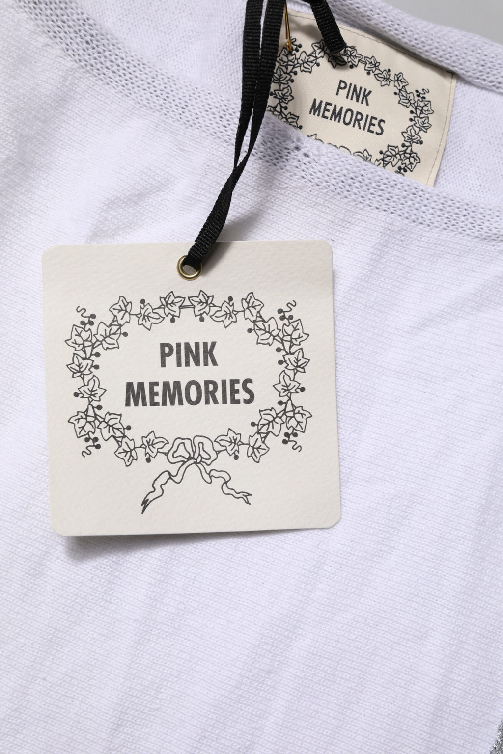 PINK MEMORIES White Cotton Short Sleeves Round Neck Blouse Top