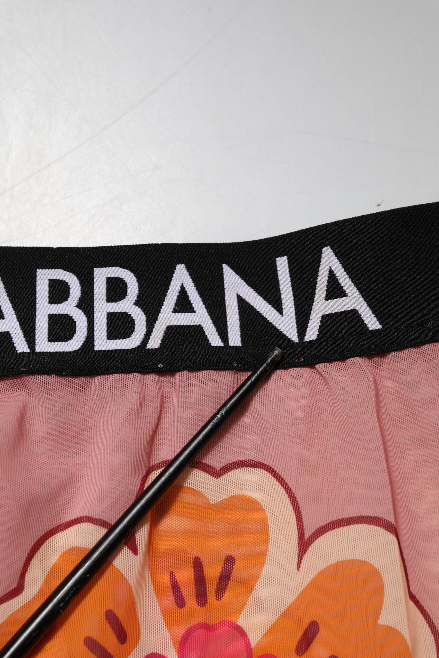 Dolce & Gabbana Pink Floral Leggings Stretch Waist Pants | Regal Royce