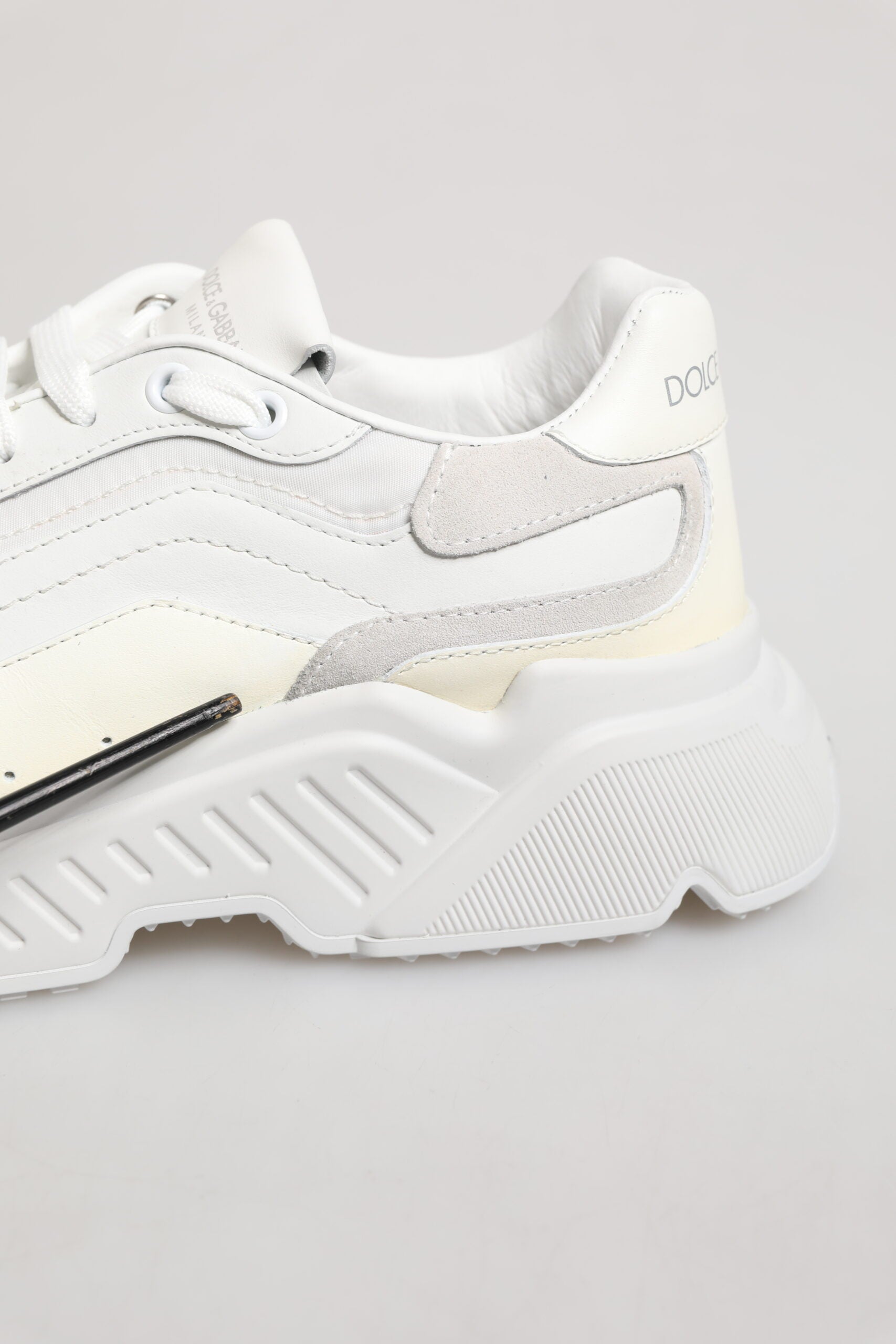 Dolce & Gabbana White Daymaster Low Top Mens Sneakers Shoes | Regal Royce