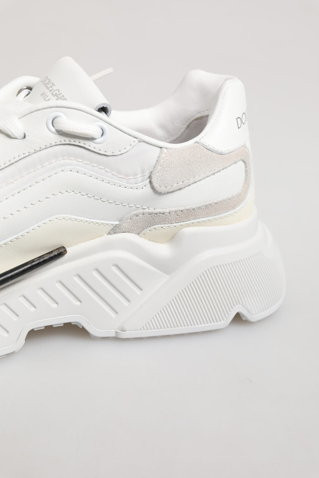 Dolce & Gabbana White Daymaster Low Top Mens Sneakers Shoes