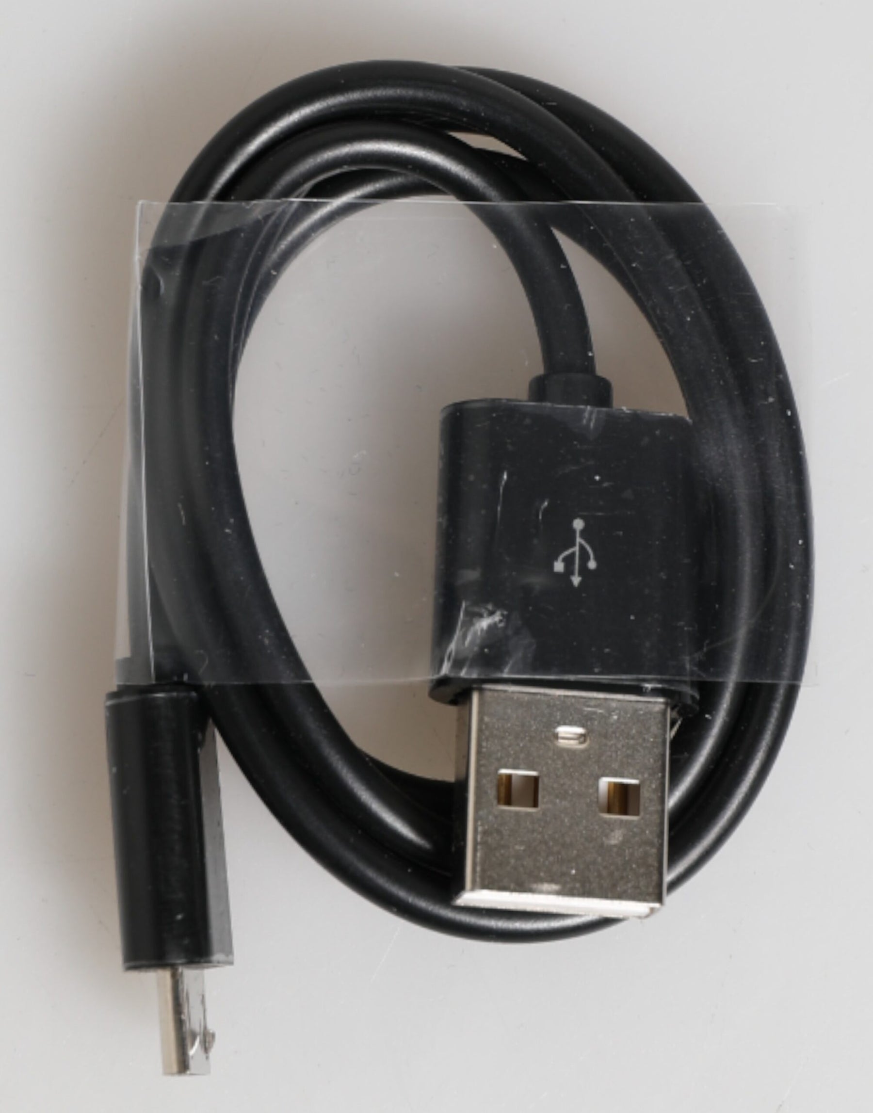 Dolce & Gabbana Black Leather Exotic Skin 3000mAh Power Bank Charger USB | Regal Royce