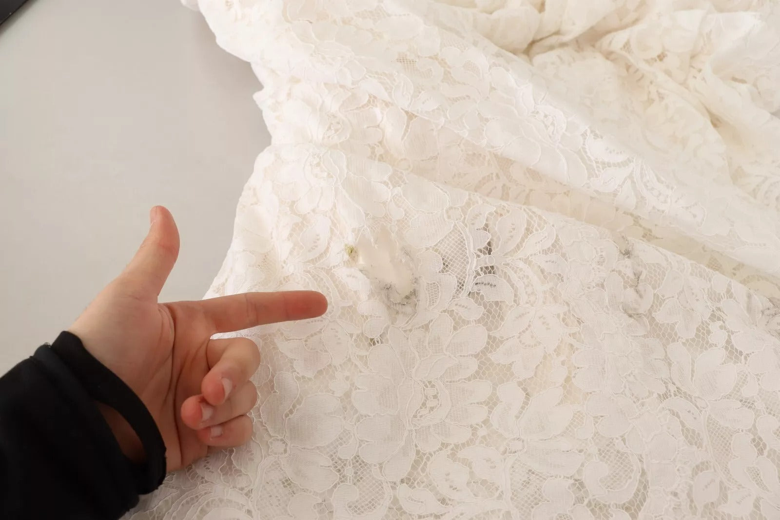 Dolce & Gabbana White Flower Lace Corsage Long Maxi Dress | Regal Royce