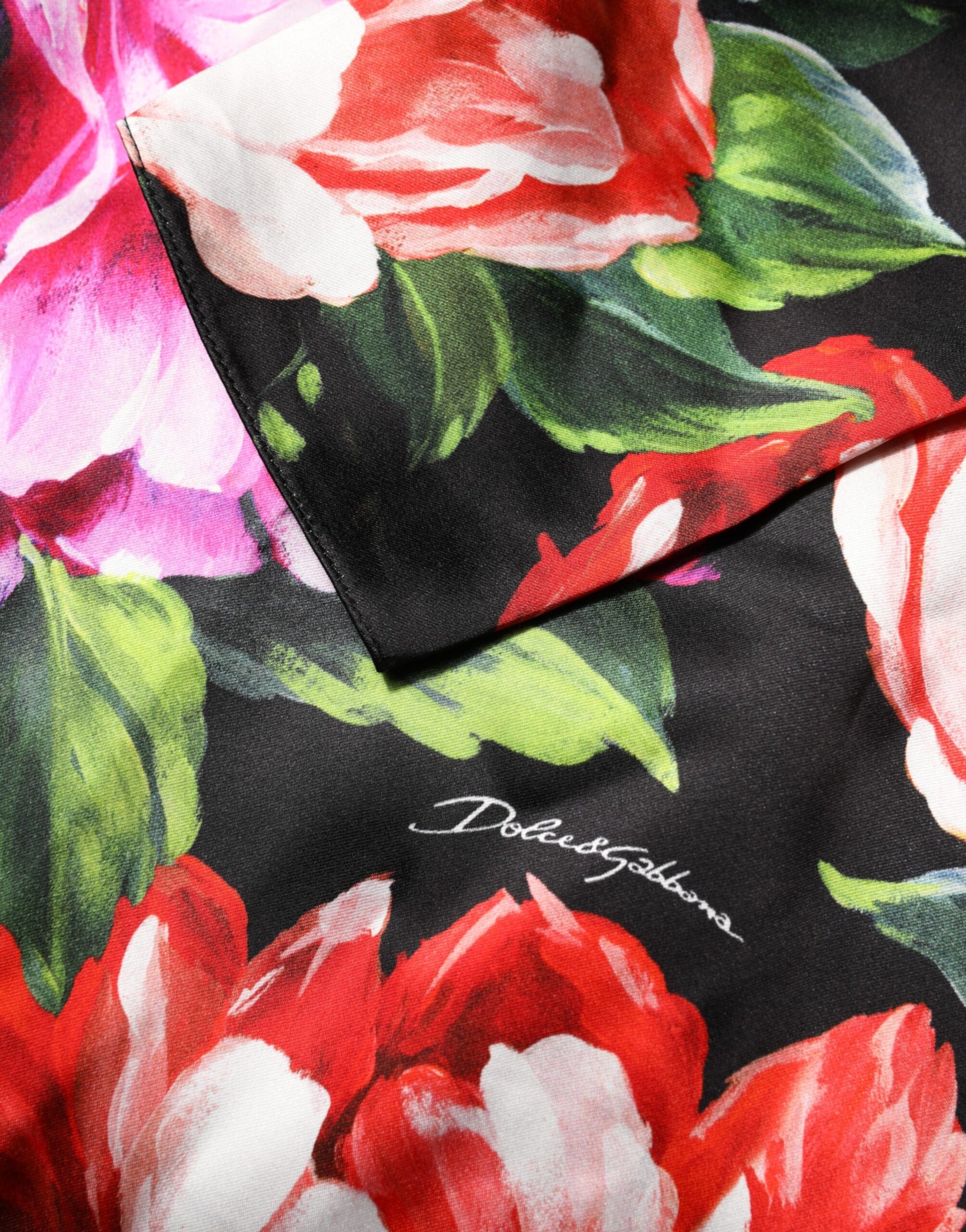 Dolce & Gabbana Black Floral Fiori Pittorici Bodycon Dress | Regal Royce