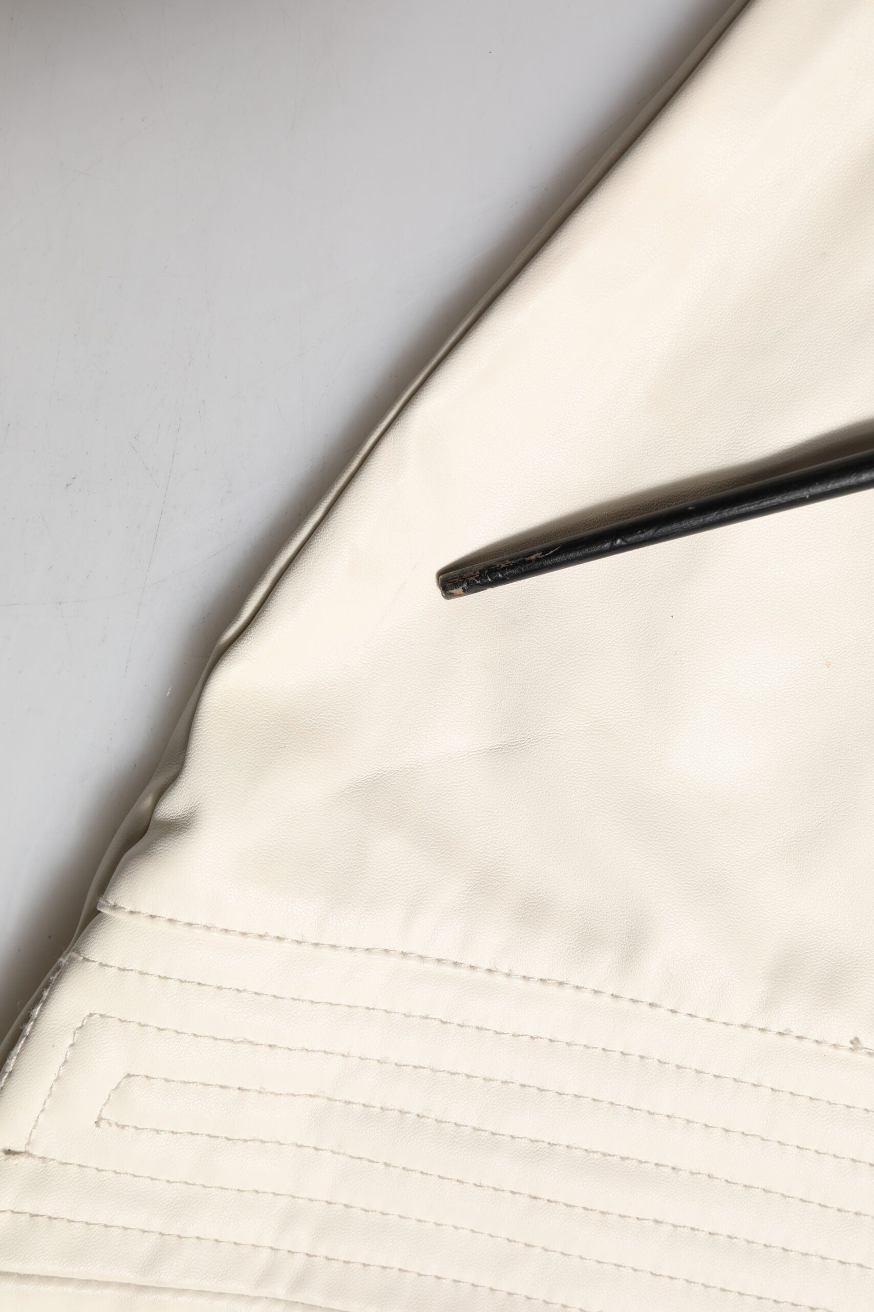 Guess Beige Faux Leather Quilted Mini High Waist Women  Skirt | Regal Royce