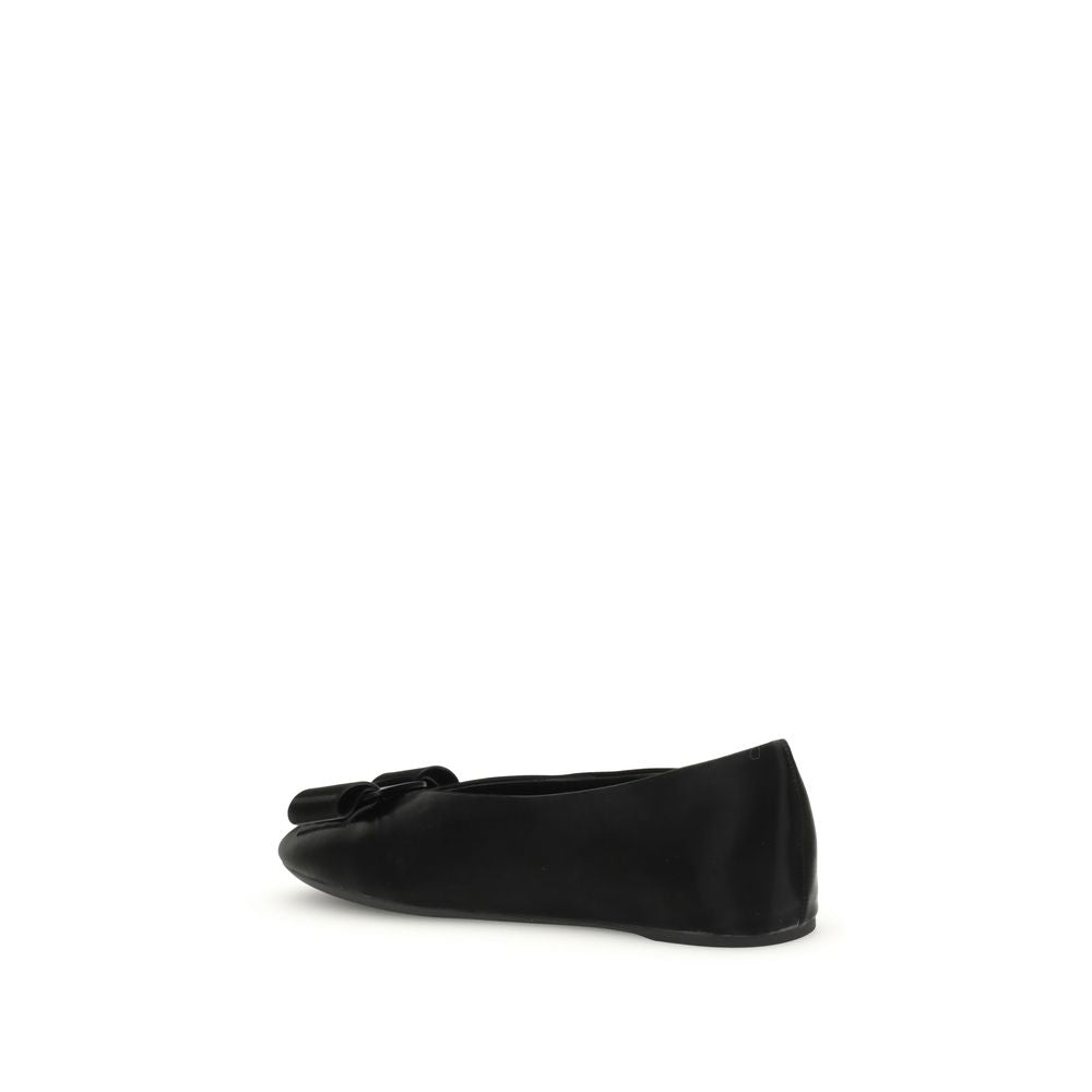 Ferragamo Black Calf Leather Bos Taurus Ballet Flats | Regal Royce