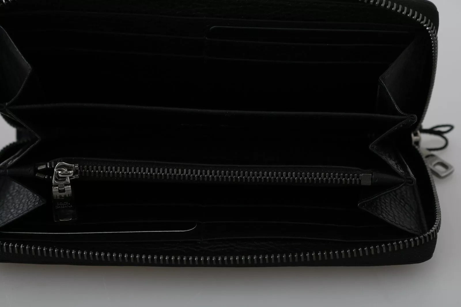 Dolce & Gabbana Black Leather #DGFAMILY Zipper Continental Mens Wallet | Regal Royce