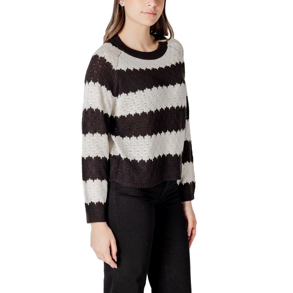 Jacqueline De Yong Black And White Marabou Sweatshirt | Regal Royce
