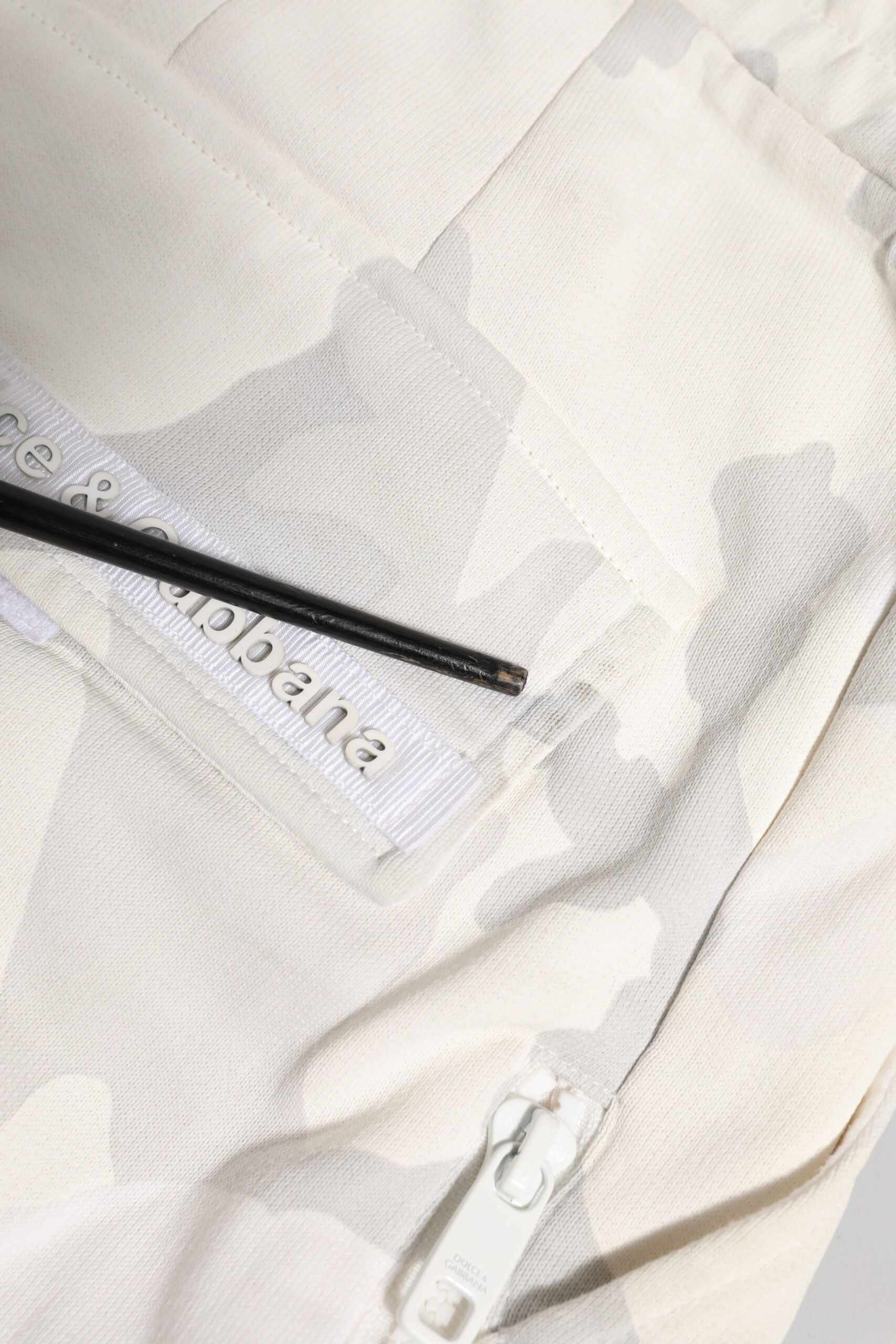 Dolce & Gabbana White Camouflage Cargo Jogger Sweatpants Pants | Regal Royce