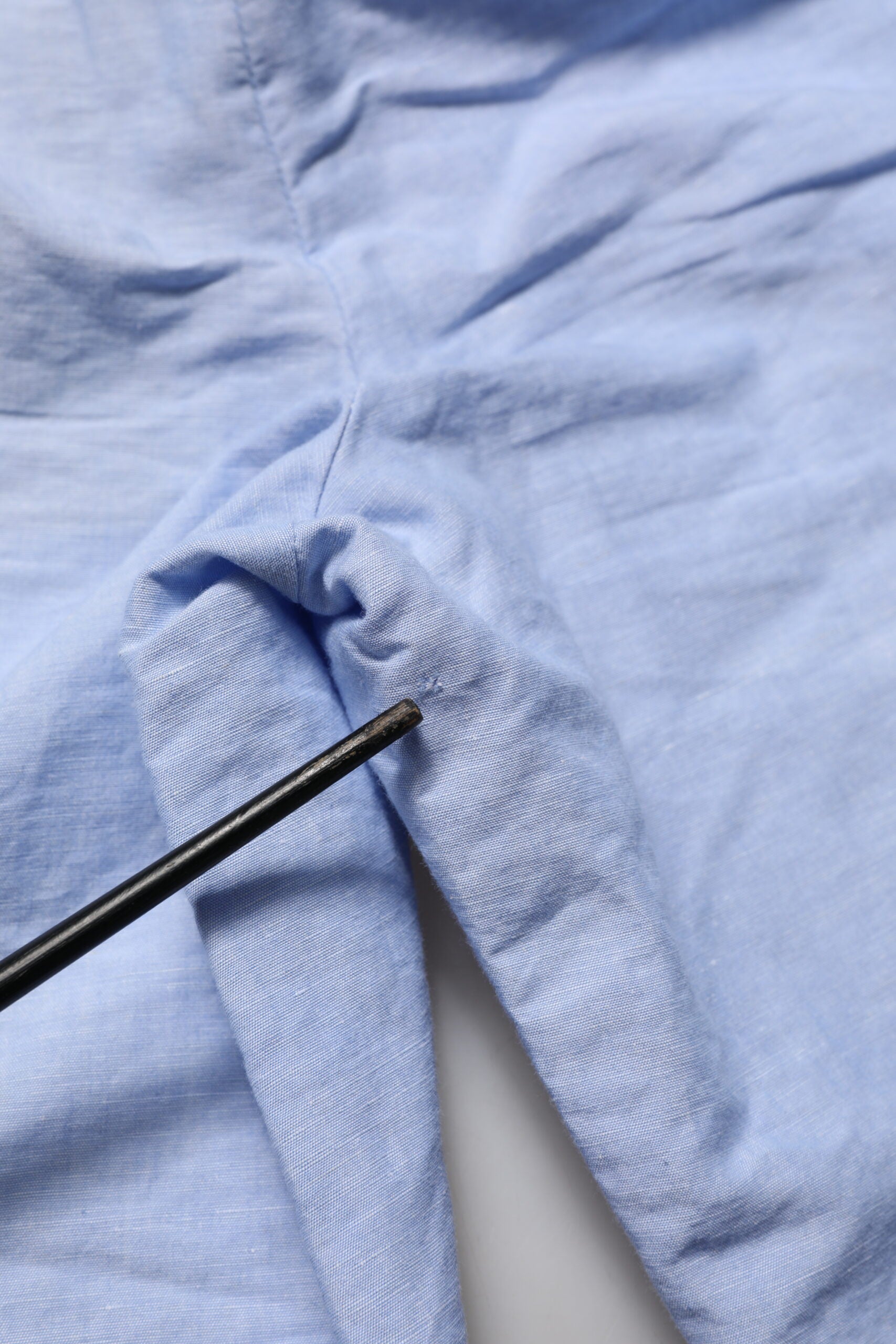 Dolce & Gabbana Light Blue Linen Mid Waist Men Bermuda Shorts | Regal Royce