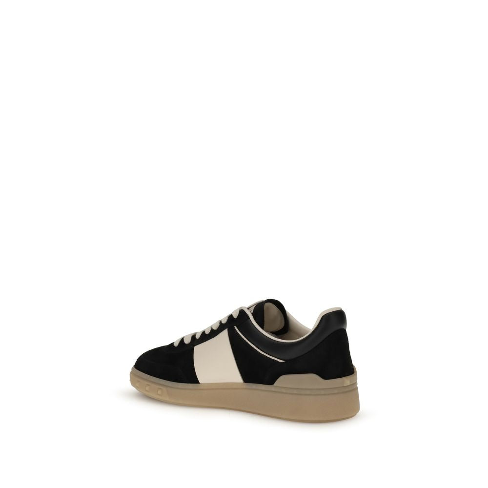 Valentino Garavani Black Calf Leather Bos Taurus Low Top Sneakers | Regal Royce