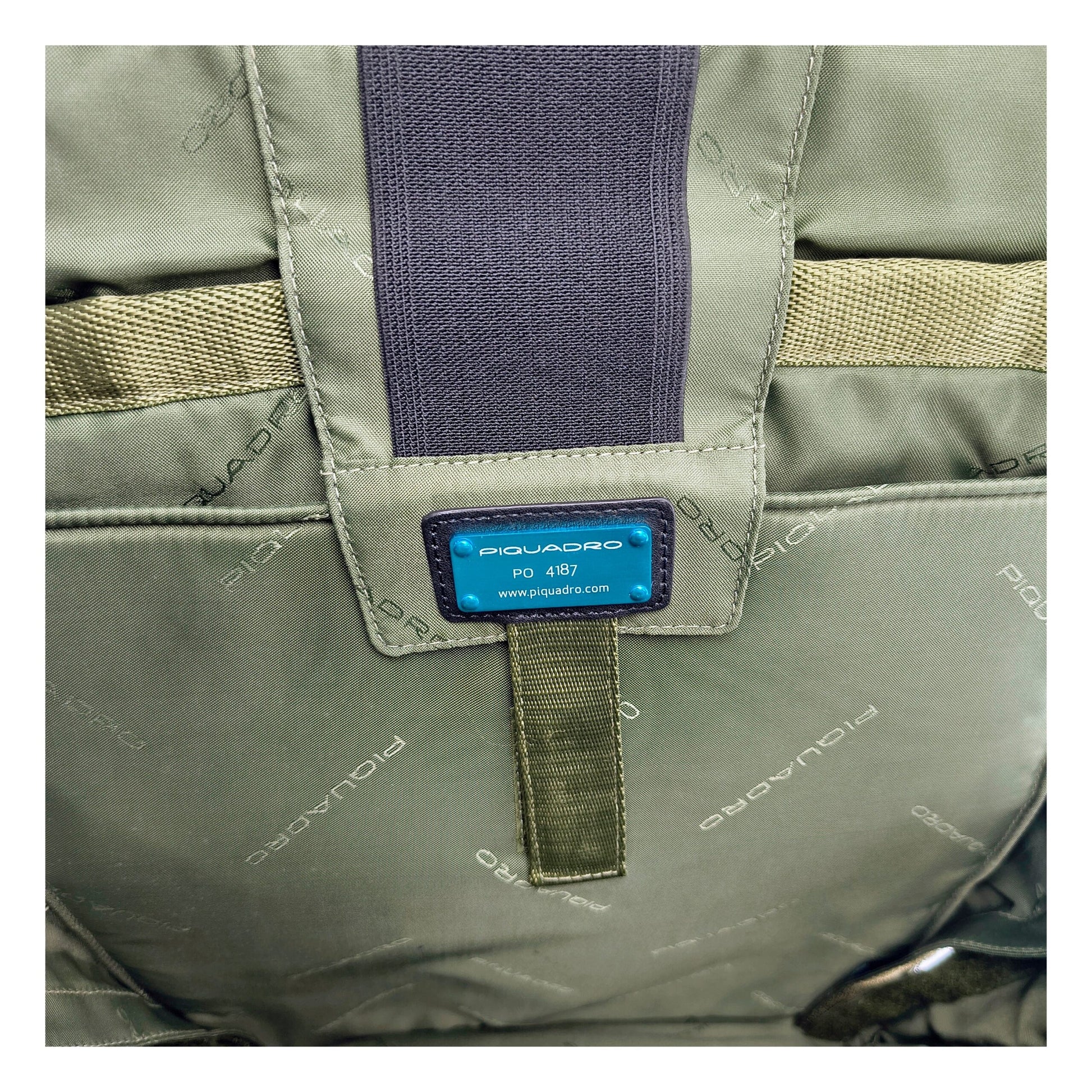 Piquadro Black Leather Backpacks