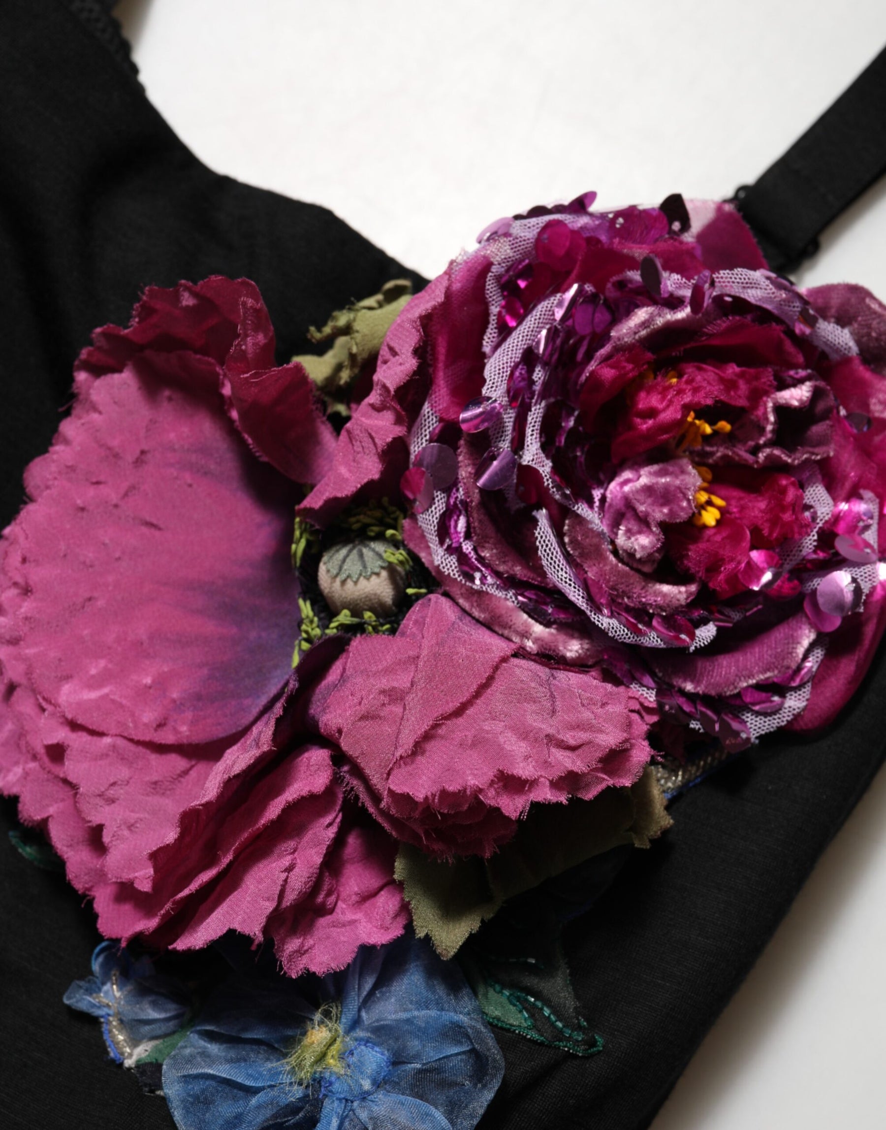 Dolce & Gabbana Black Flower Applqies Bodycon Sheath Dress | Regal Royce