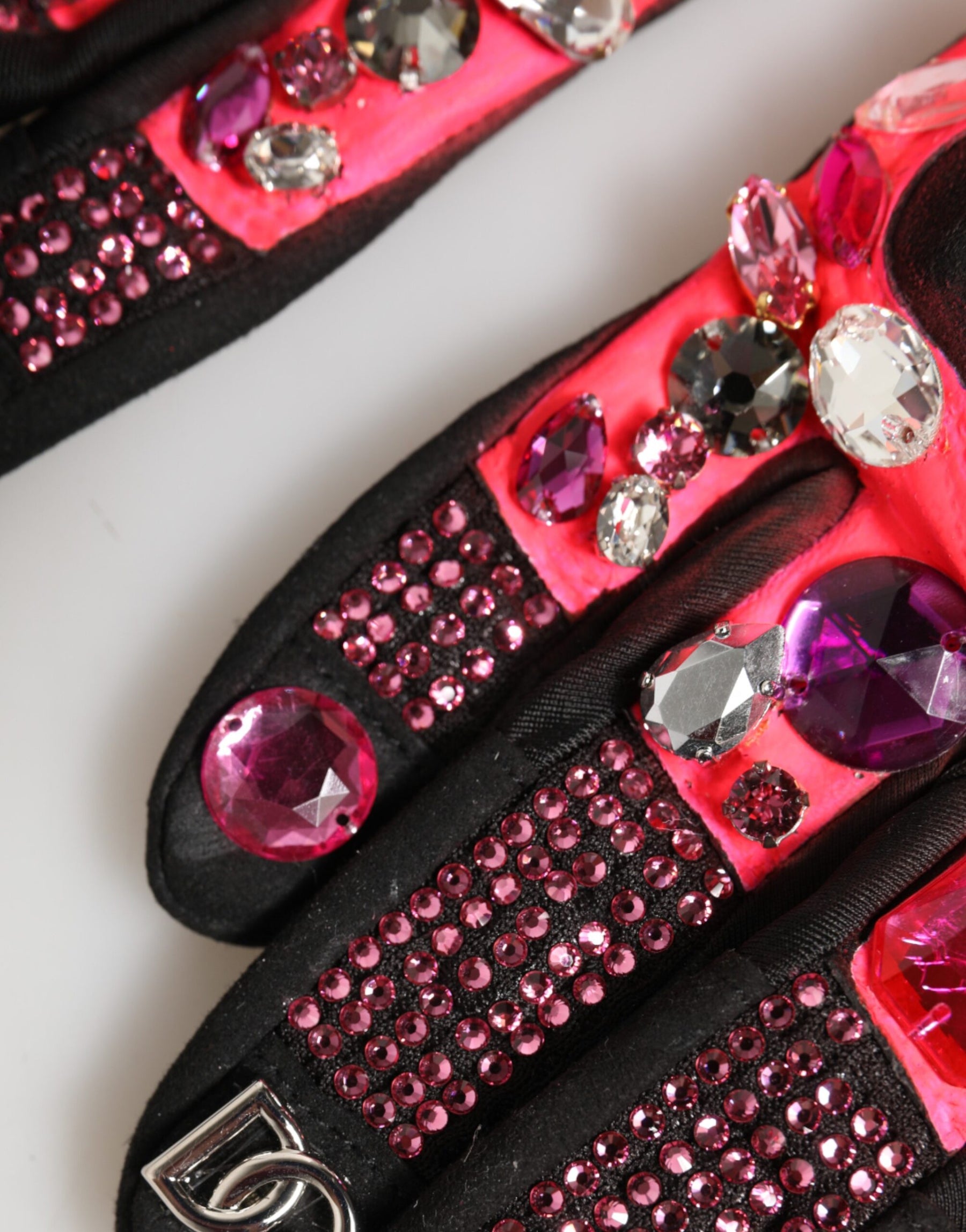 Dolce & Gabbana Black Pink Crystal Wrist Length Mitten Gloves | Regal Royce