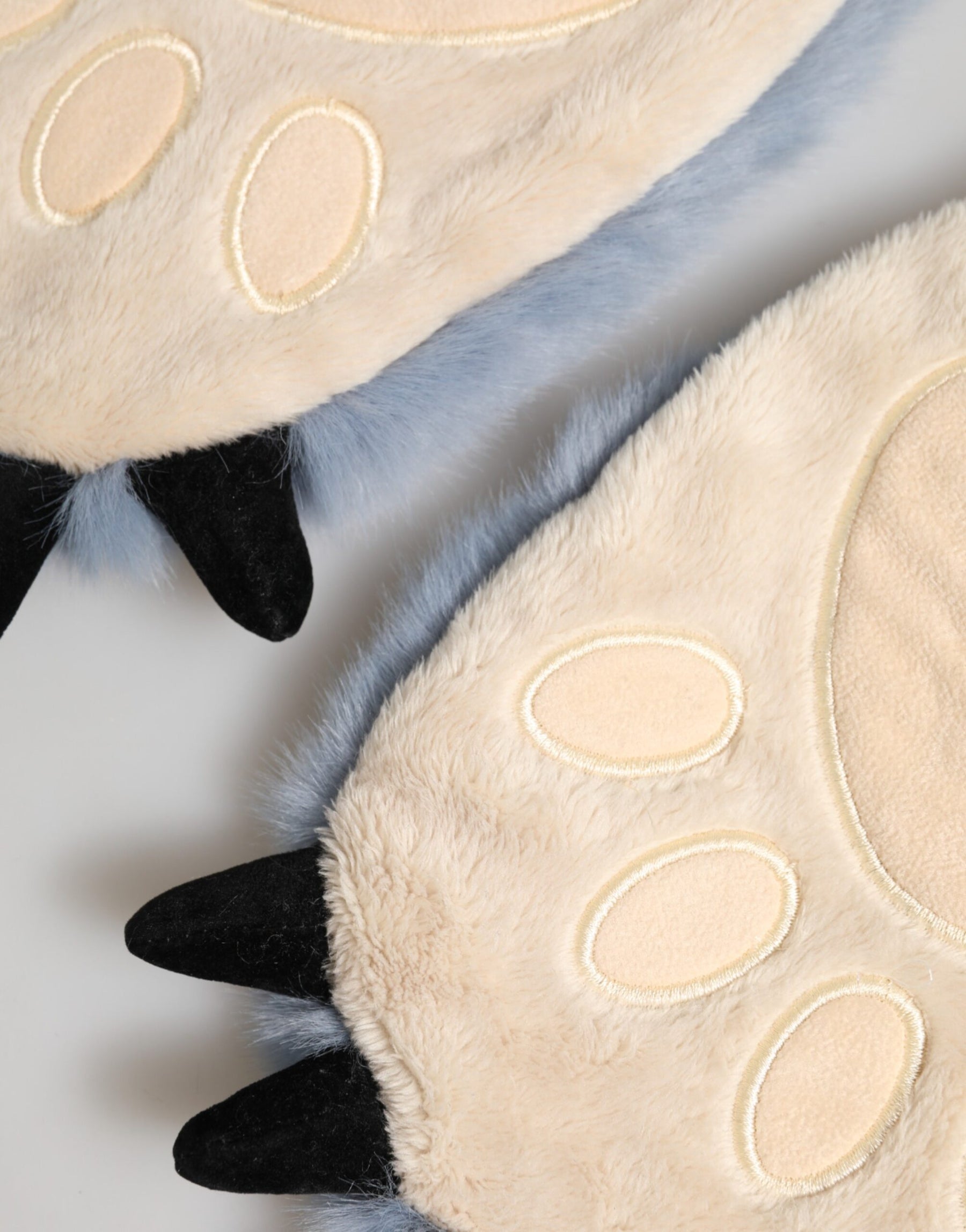 Dolce & Gabbana Blue Acrylic Knitted Fur Wrist Mitten Gloves | Regal Royce