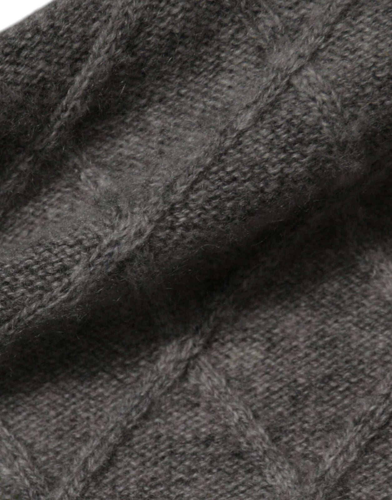 Ballantyne Gray Cashmere Argyle Intarsia Knit Crew Neck Men Sweater | Regal Royce