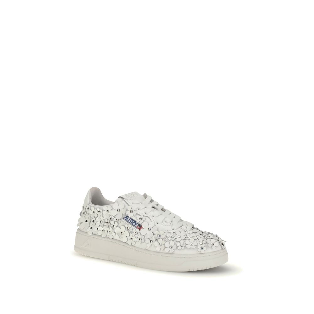 Autry White Calf Leather Bos Taurus Low Top Sneakers | Regal Royce