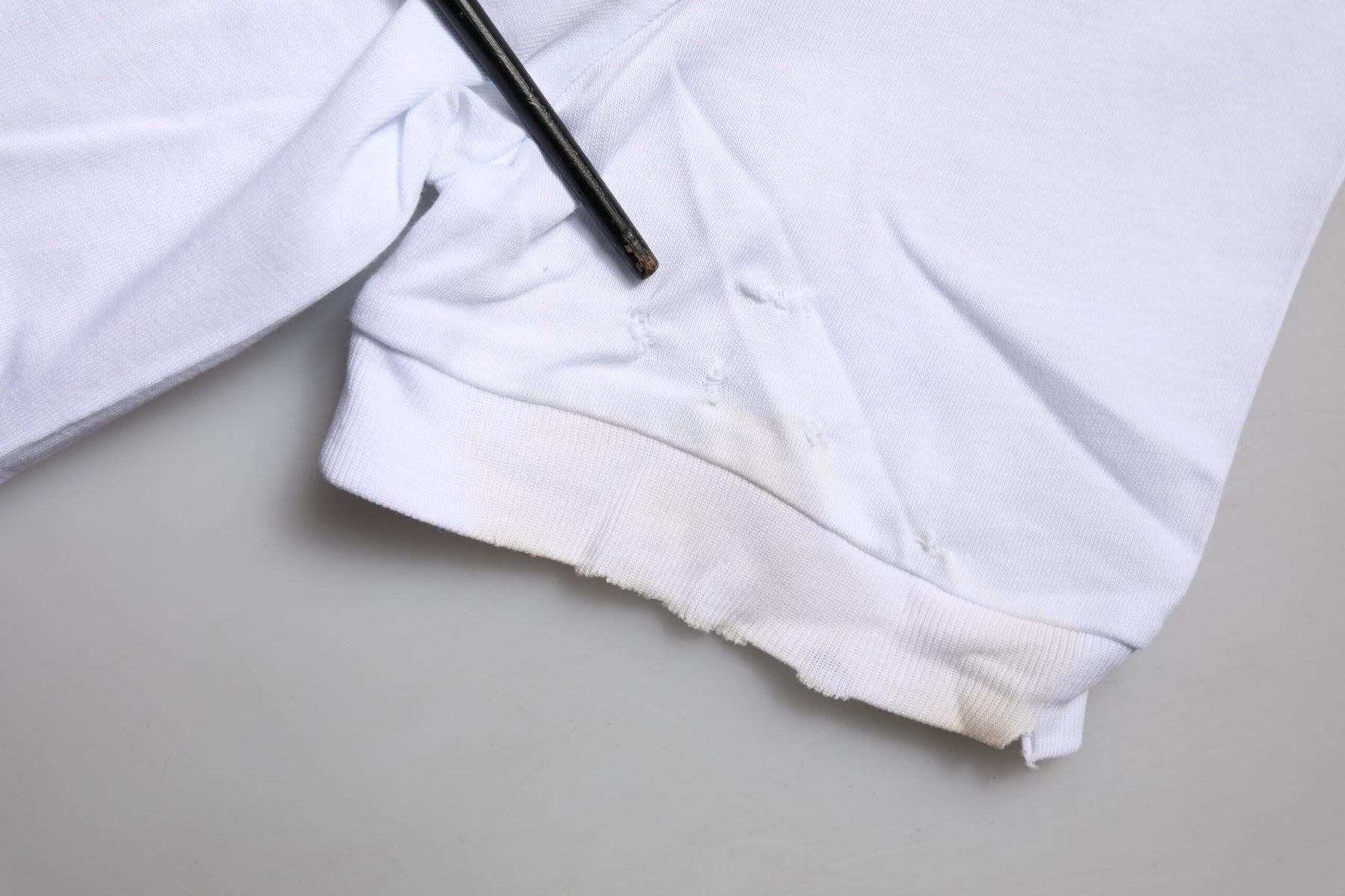 Dolce & Gabbana White DG Logo Crew Neck Short Sleeves T-shirt | Regal Royce