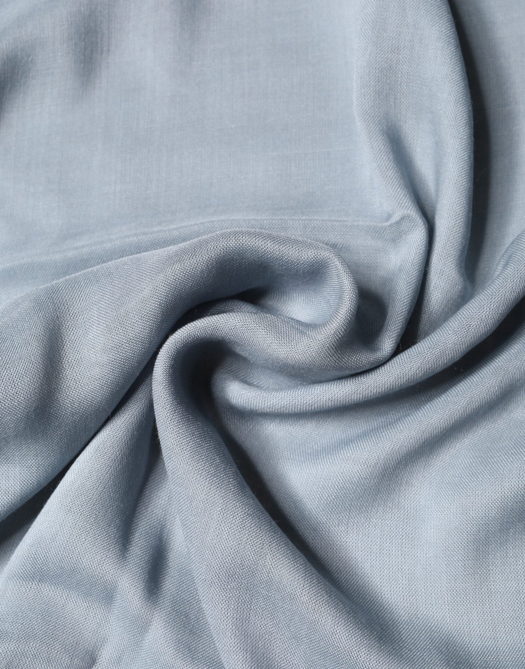 Dolce & Gabbana Light Blue Cashmere Knitted Shawl | Regal Royce