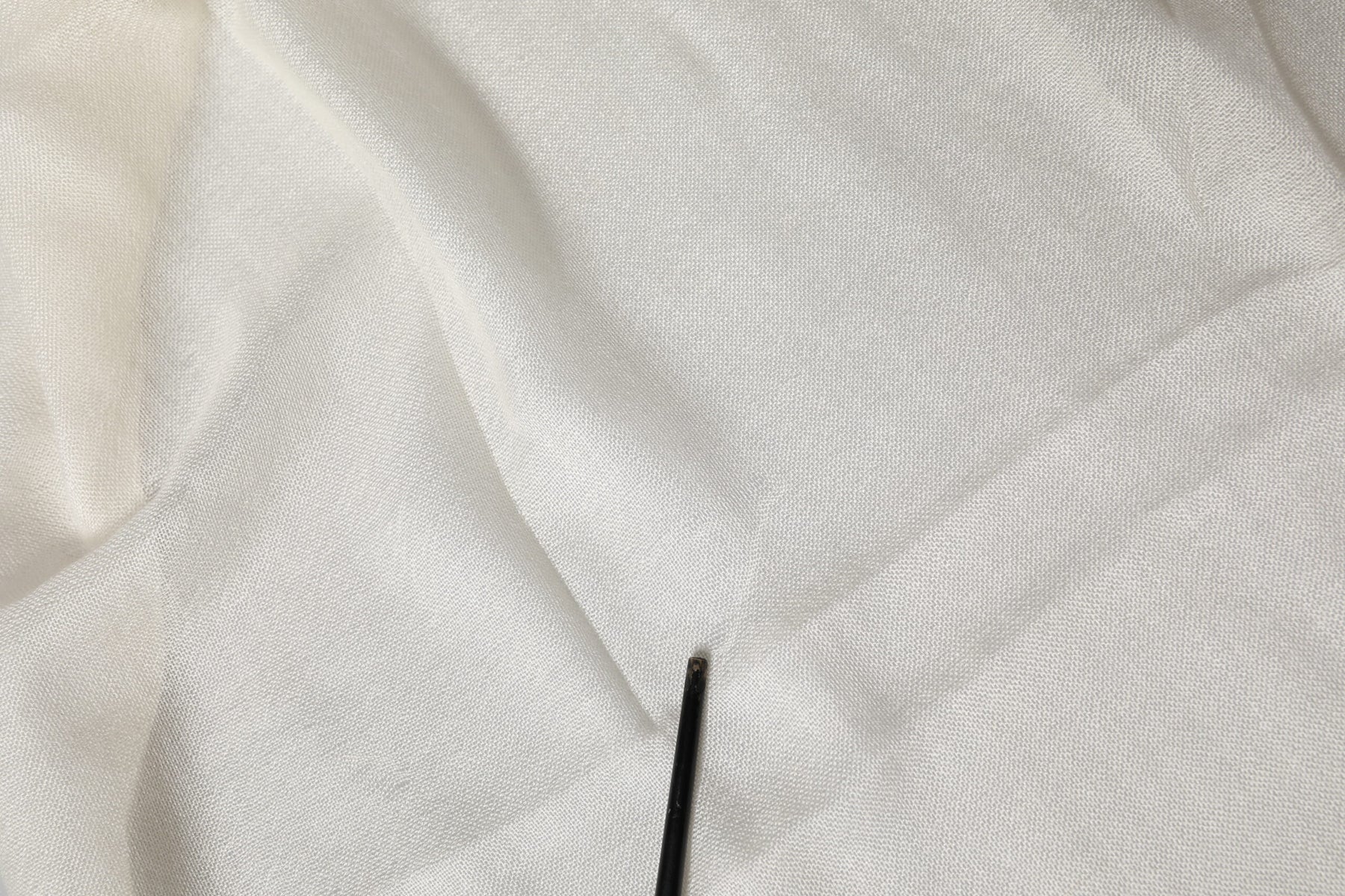 Dolce & Gabbana White Cashmere Knit Neck Wrap Shawl Scarf | Regal Royce